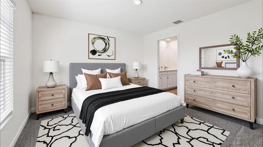 Image 5 of property listing at 5931 SW 154TH LANE ROAD, Ocala, FL 34473