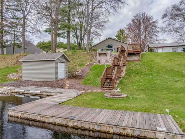 2896 E Lake Drive, Cumming Twp, MI 48635