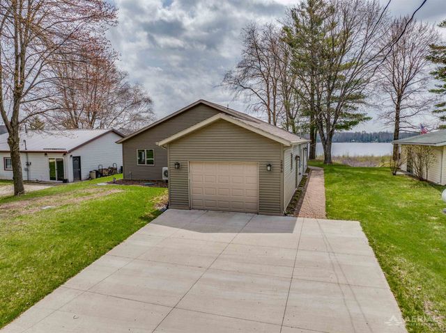 2896 E Lake Drive, Cumming Twp, MI 48635