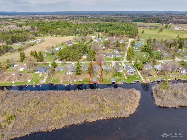 2896 E Lake Drive, Cumming Twp, MI 48635