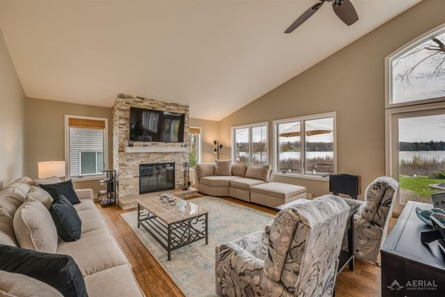 2896 E Lake Drive, Cumming Twp, MI 48635