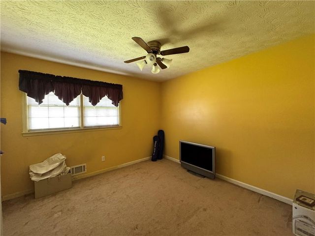 120 Kings Court, Lawrenceville, GA 30044