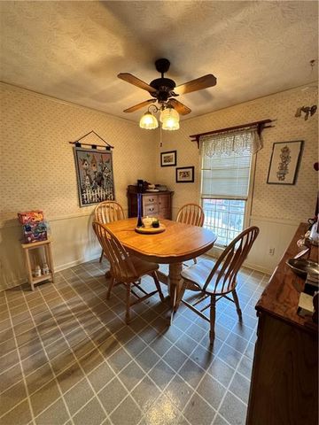 120 Kings Court, Lawrenceville, GA 30044