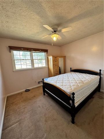 120 Kings Court, Lawrenceville, GA 30044