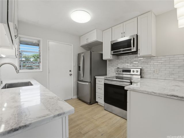98-1395 Hinu Place 95, Pearl City, HI 96782