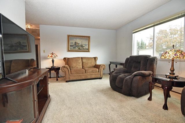 1760 Blevins Ct, Turlock, CA 95380