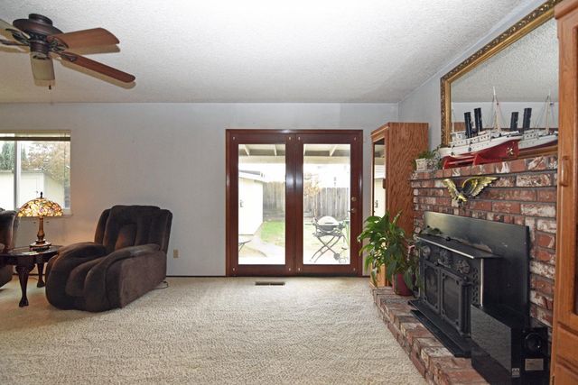 1760 Blevins Ct, Turlock, CA 95380