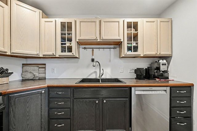 3195 Nordman Road, Ann Arbor, MI 48108