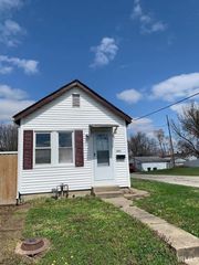 1401 Cedar Street, Evansville, IN 47710