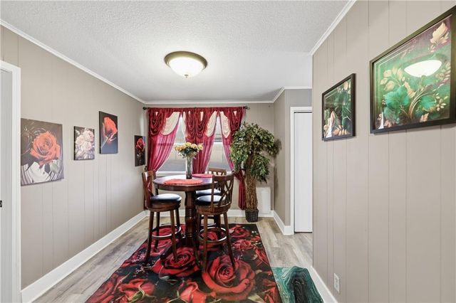 209 N Gilbert Street, Independence, MO 64056