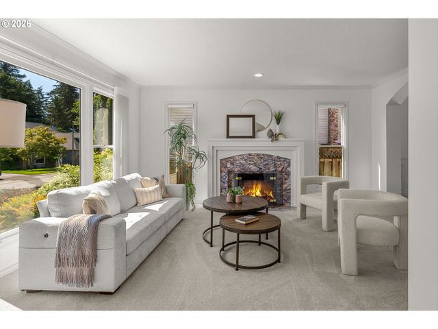 19757 BELLEVUE Way, West Linn, OR 97068