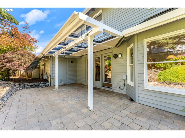 19757 BELLEVUE Way, West Linn, OR 97068