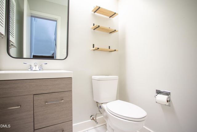 69 Fernwood Lane, Chapel Hill, NC 27516