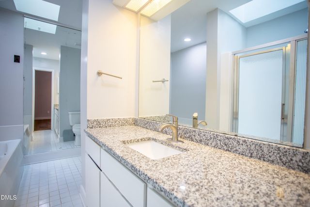 69 Fernwood Lane, Chapel Hill, NC 27516