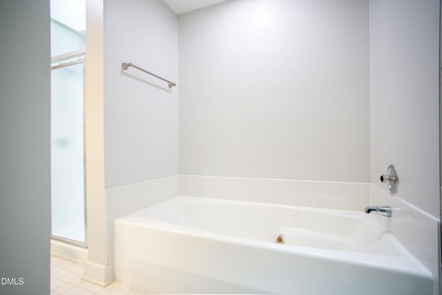 69 Fernwood Lane, Chapel Hill, NC 27516