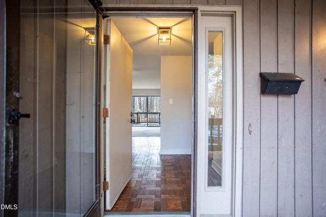 69 Fernwood Lane, Chapel Hill, NC 27516