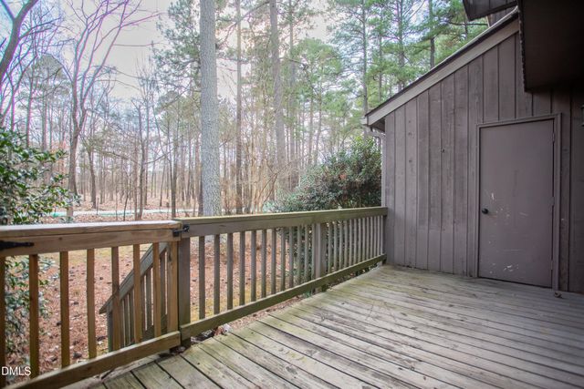 69 Fernwood Lane, Chapel Hill, NC 27516