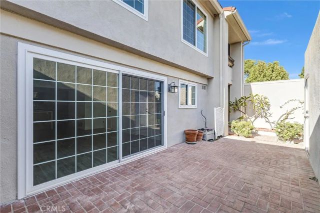 6 Mandrake Way, Irvine, CA 92612