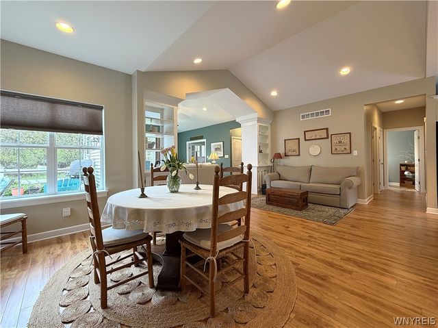5683 Ferncrest Drive B, Clarence, NY 14032
