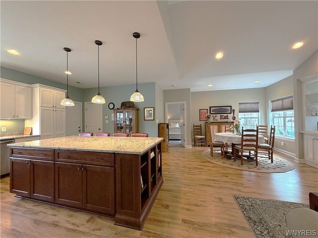 5683 Ferncrest Drive B, Clarence, NY 14032