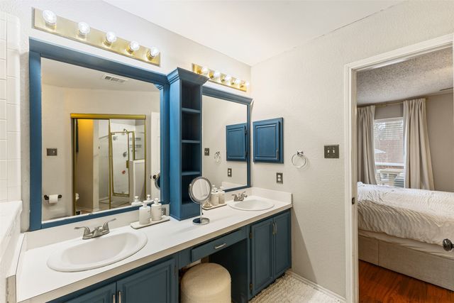 8305 Liberty Lane, Rowlett, TX 75089