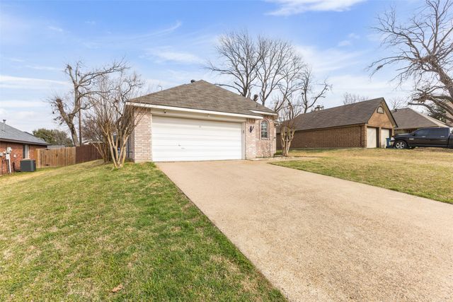 8305 Liberty Lane, Rowlett, TX 75089