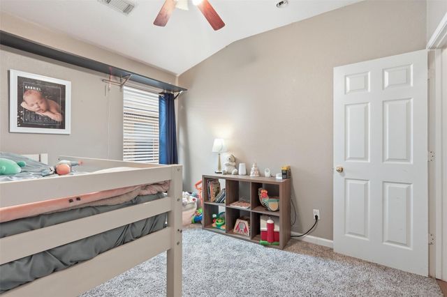 122 Easton Glen Lane, Dickinson, TX 77539