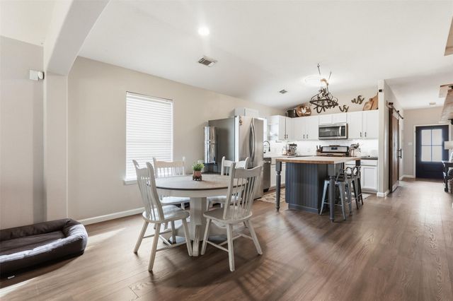 122 Easton Glen Lane, Dickinson, TX 77539