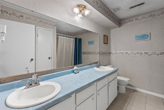 2126 County Road 1450, Bonham, TX 75418