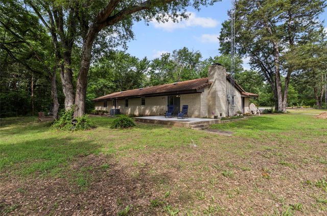 2126 County Road 1450, Bonham, TX 75418