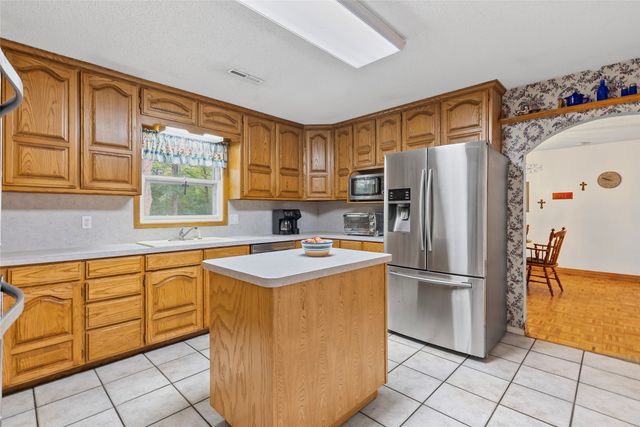 2126 County Road 1450, Bonham, TX 75418