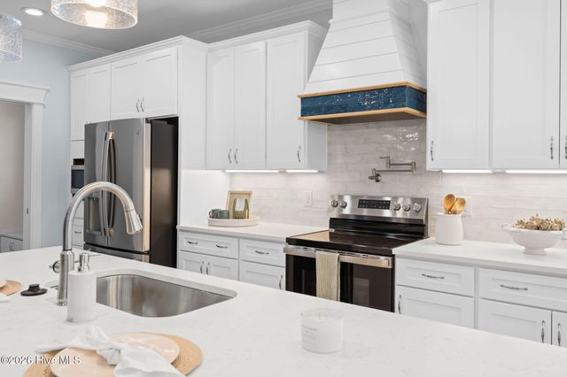 312 NE 58th Street, Oak Island, NC 28465