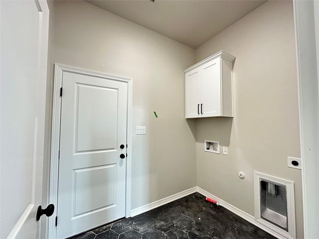 712 Eagle Crest DR, Salado, TX 76571