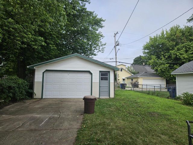 1426 Cleveland AVENUE, Racine, WI 53405