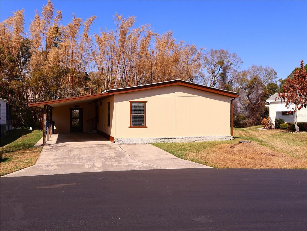 129 JANA CIRCLE, Auburndale, FL 33823