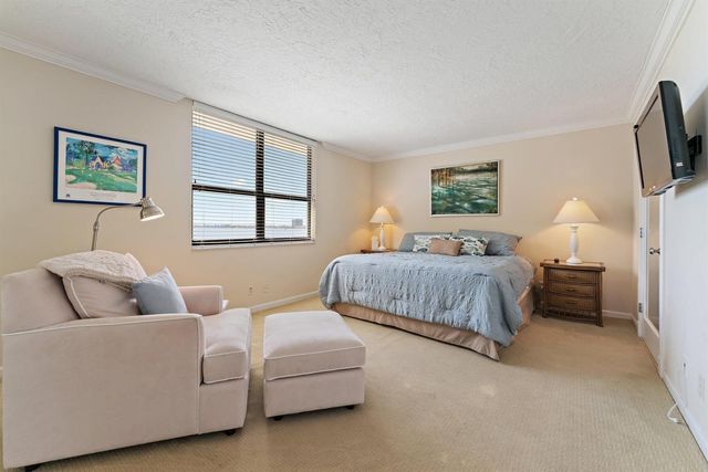 5480 N Ocean Drive B6b, Singer Island, FL 33404