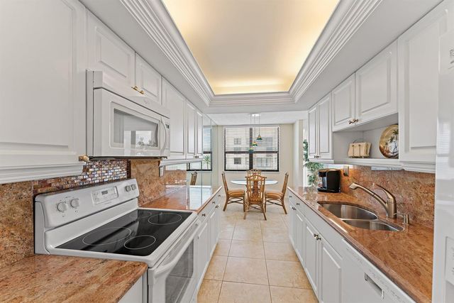 5480 N Ocean Drive B6b, Singer Island, FL 33404