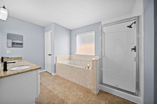 6627 Greenhouse Rd, Katy, TX 77449