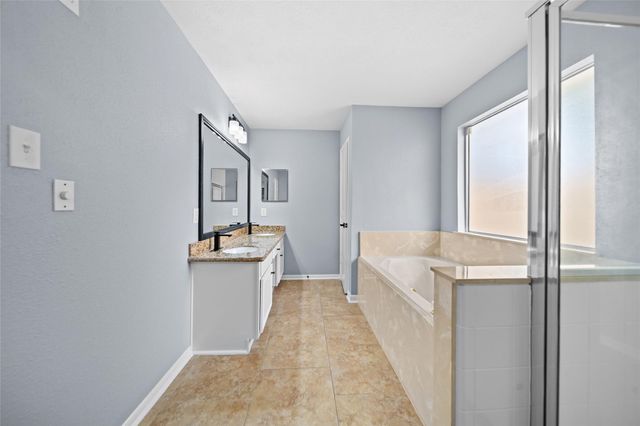 6627 Greenhouse Rd, Katy, TX 77449