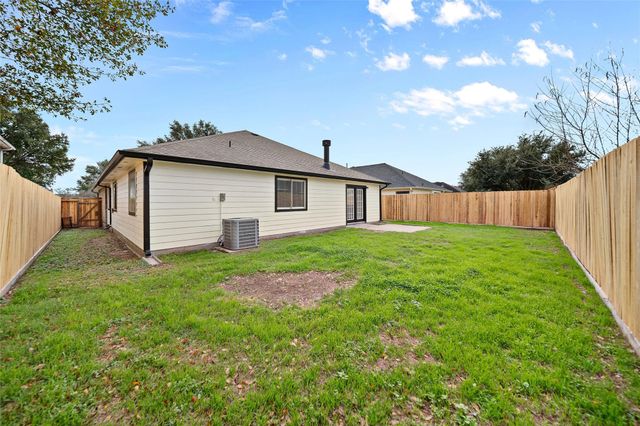 6627 Greenhouse Rd, Katy, TX 77449