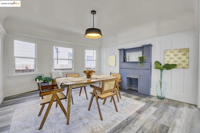 839 35Th St, Oakland, CA 94608