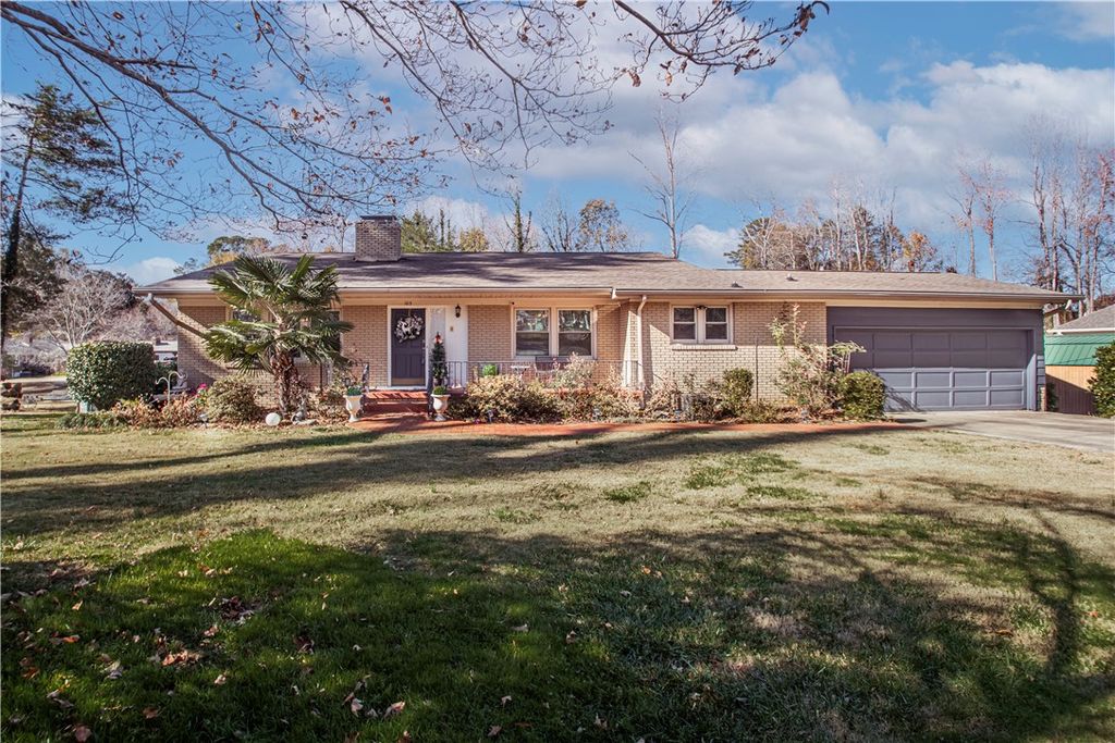 103 Forest Drive, Easley, SC 29642