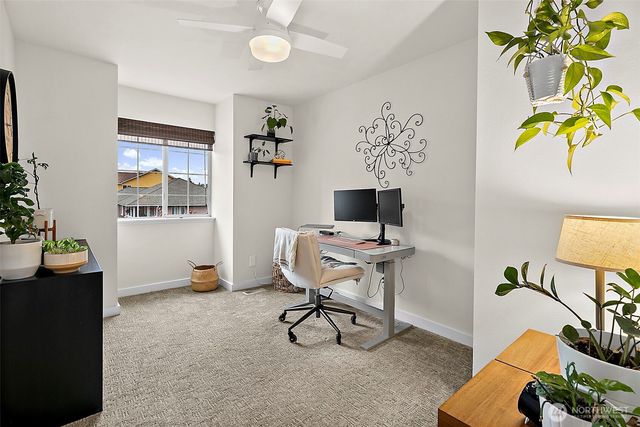 37008 20th Avenue S, Federal Way, WA 98003