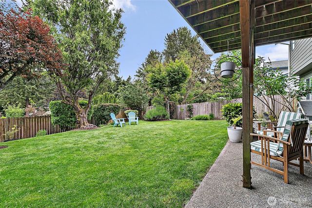 37008 20th Avenue S, Federal Way, WA 98003