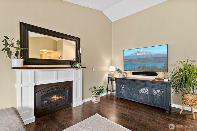 37008 20th Avenue S, Federal Way, WA 98003