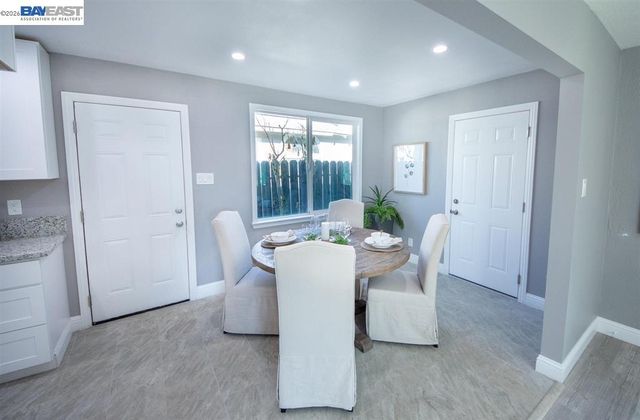 387 Elizabeth Ct, Livermore, CA 94551