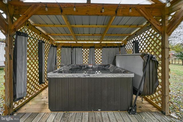 464 BELSCHES RD, Bumpass, VA 23024