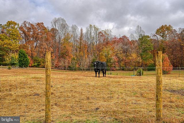 464 BELSCHES RD, Bumpass, VA 23024