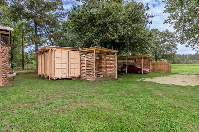 159 S Pecan Avenue, Groveton, TX 75845