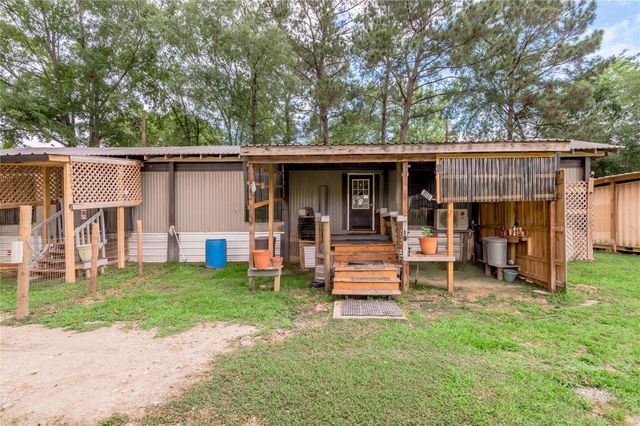 159 S Pecan Avenue, Groveton, TX 75845